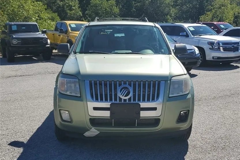 2009 Mercury Mariner Luxury photo 1