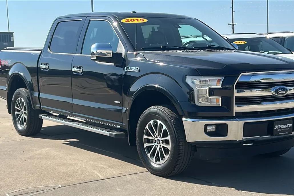 2015 Ford F-150 Lariat photo 1