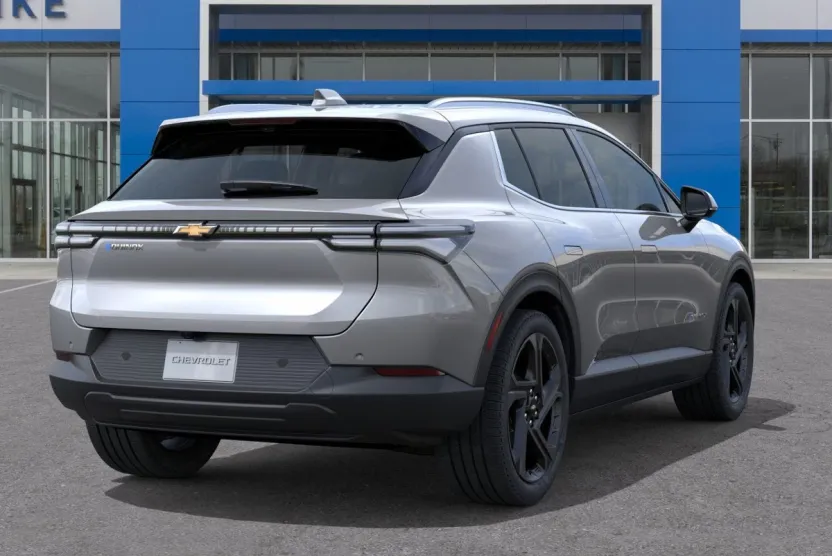 2026 Chevrolet Equinox EV 1LT photo 1