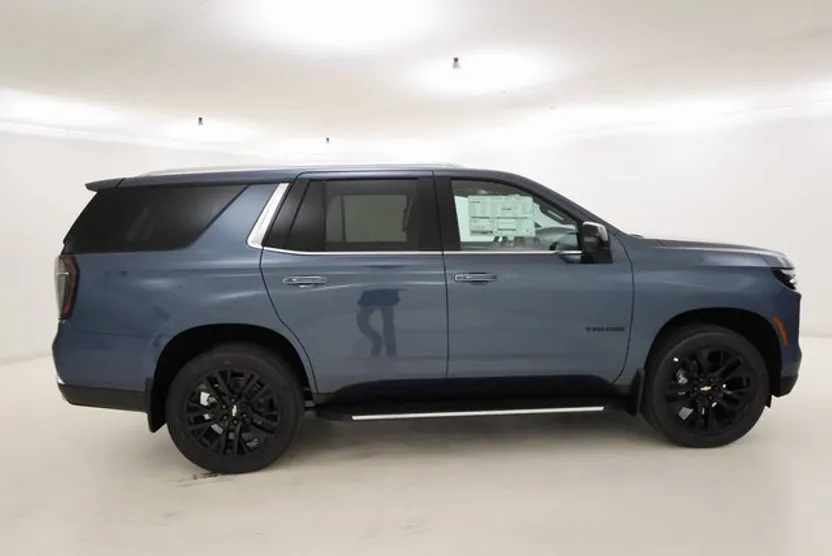 2026 Chevrolet Tahoe Premier photo 1