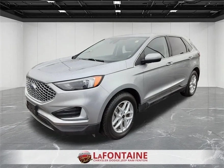2024 Ford Edge SEL photo 1