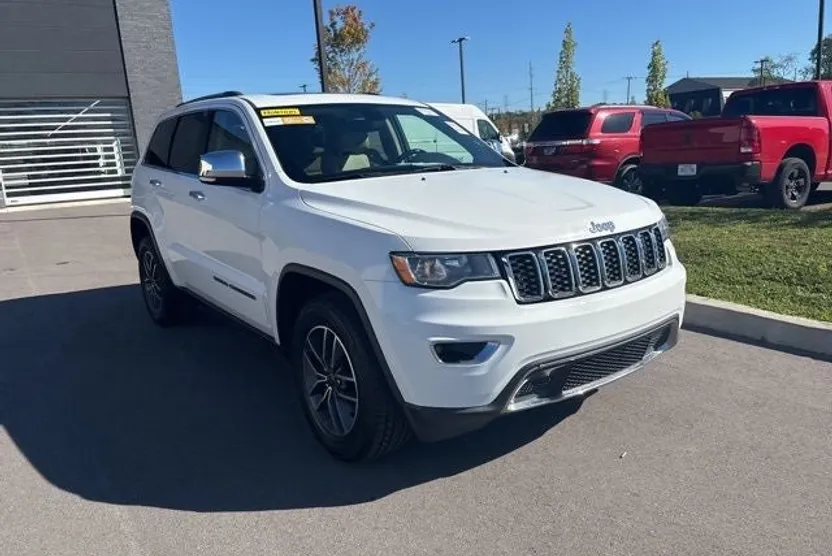 2020 Jeep Grand Cherokee Limited photo 1