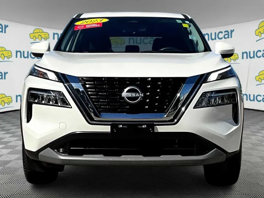 2023 Nissan Rogue SV photo 1