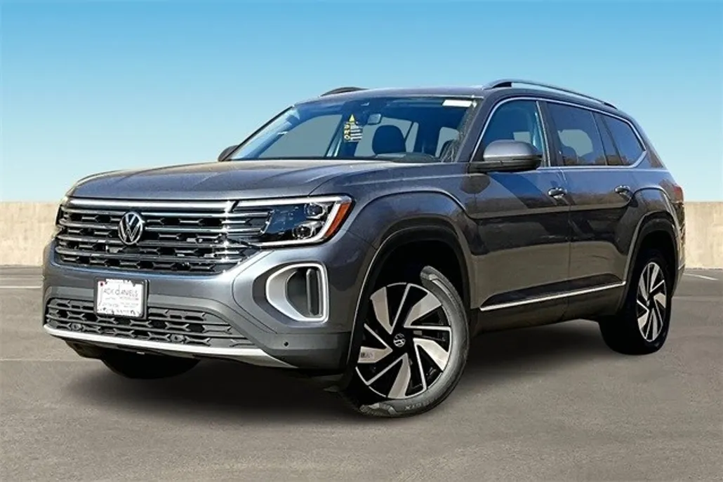2025 Volkswagen Atlas Cross Sport SEL Premium R-Line photo 1