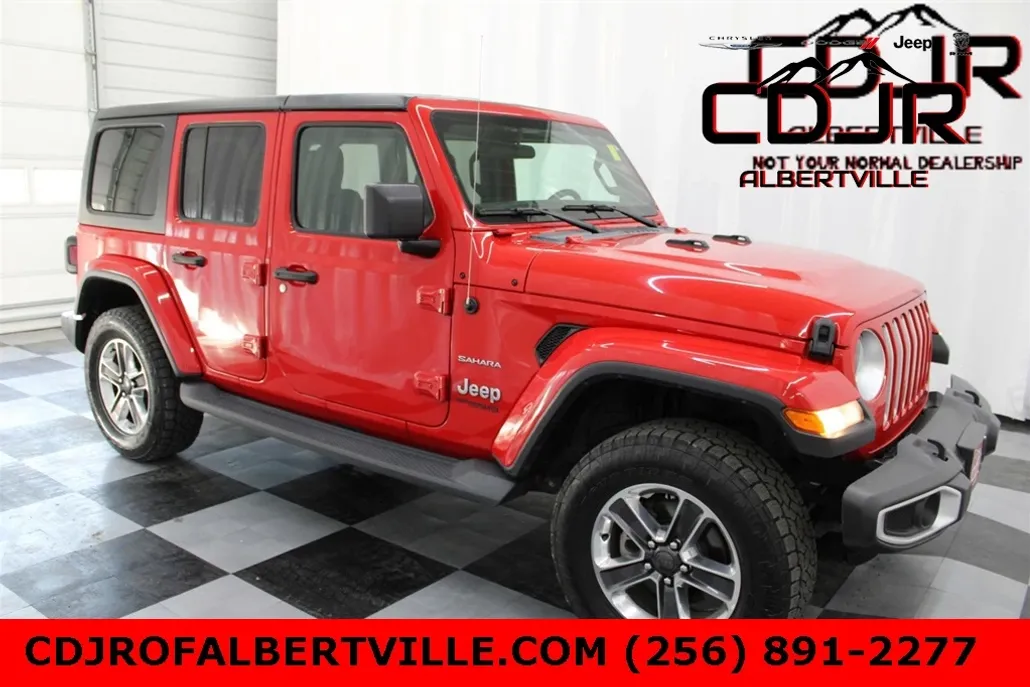 2020 Jeep Wrangler Unlimited Sahara photo 1