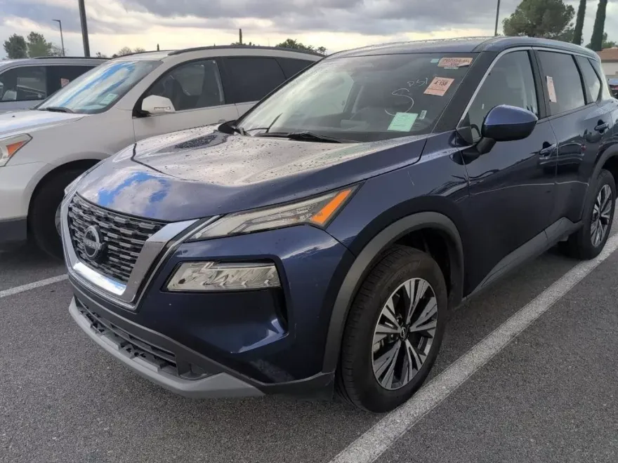 2023 Nissan Rogue SV photo 1