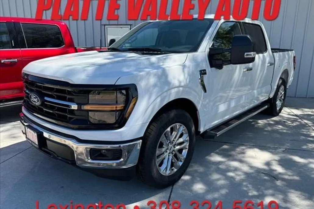 2024 Ford F-150 XLT photo 1