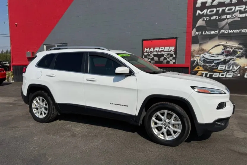 2018 Jeep Cherokee Latitude photo 1