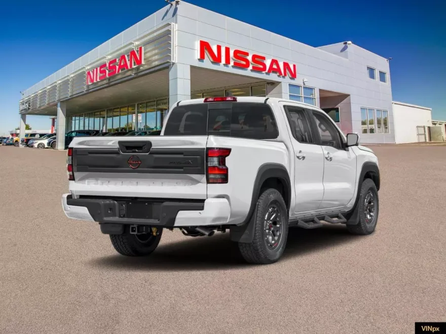 2026 Nissan Frontier Crew Cab PRO-4X photo 1