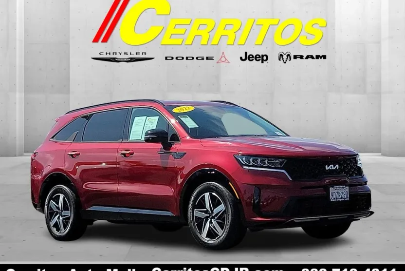2022 Kia Sorento S photo 1