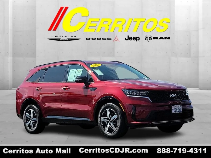 2022 Kia Sorento S photo 1