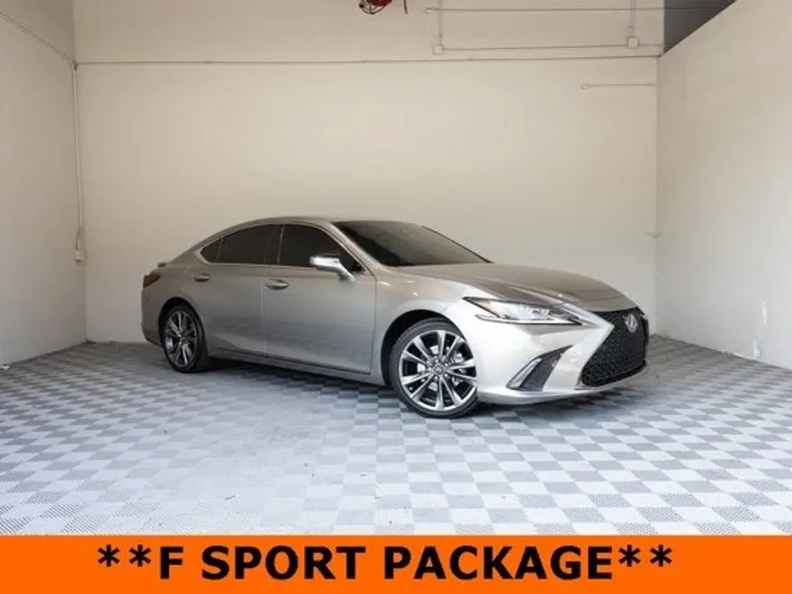 2019 Lexus ES 350 photo 1