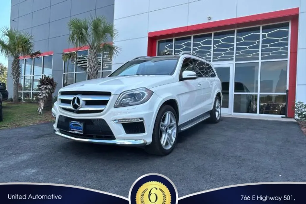 2014 Mercedes Benz GL 550 photo 1