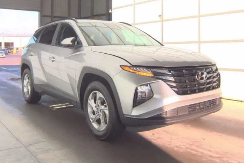 2024 Hyundai Tucson SEL photo 1