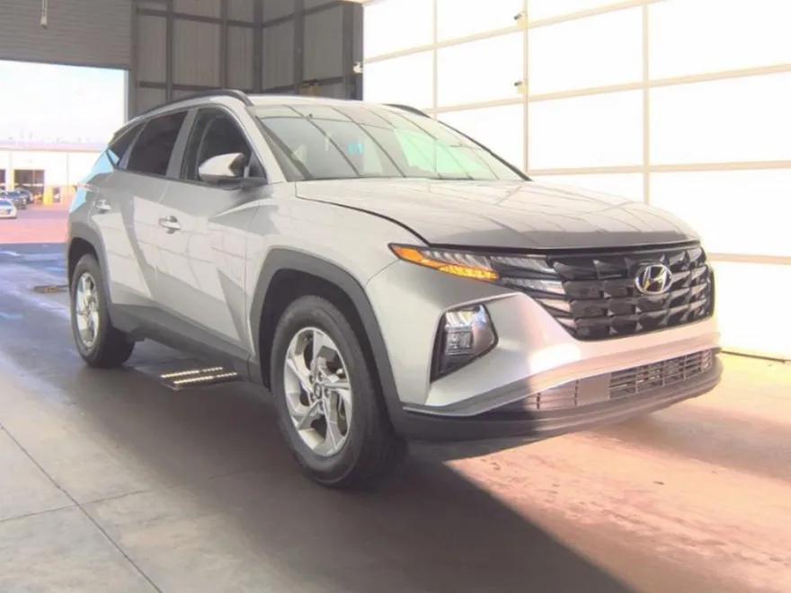 2024 Hyundai Tucson SEL photo 1