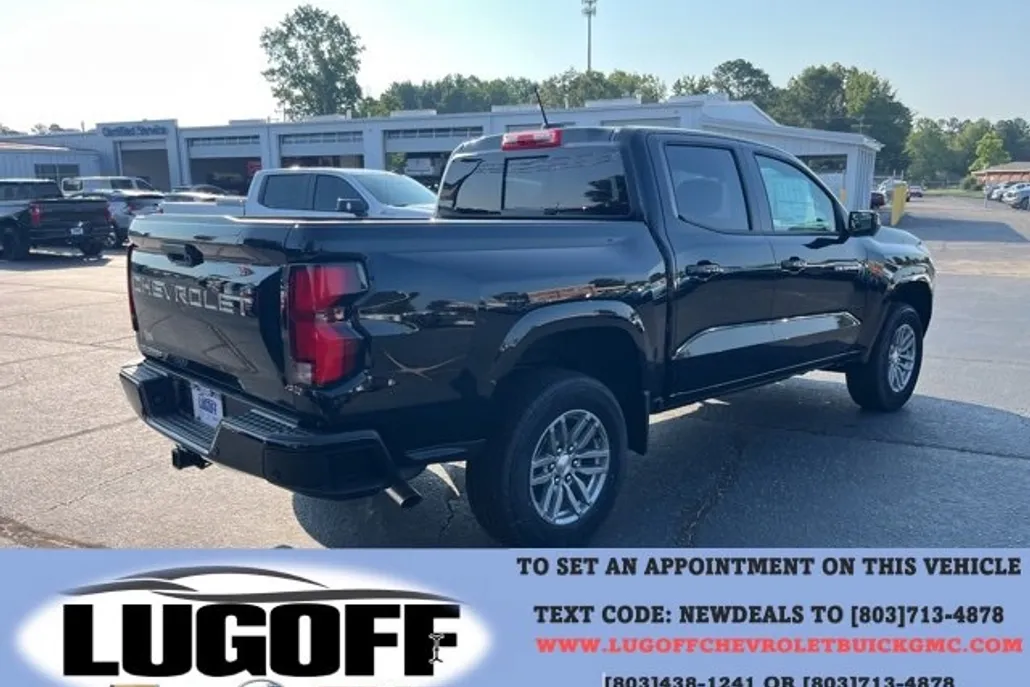 2026 Chevrolet Colorado LT photo 1