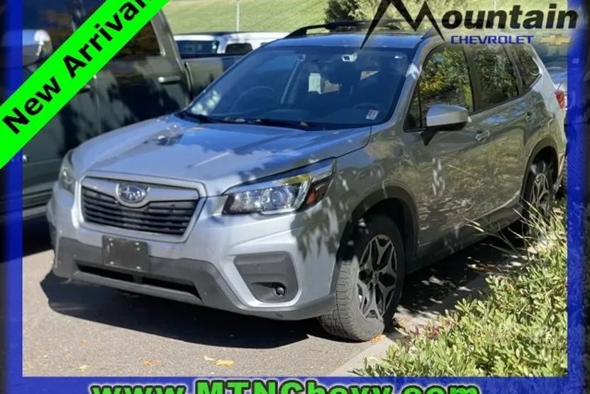 2019 Subaru Forester Premium photo 1