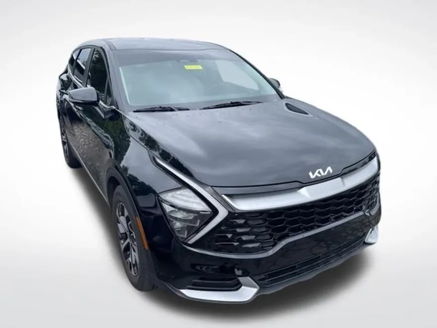 2023 Kia Sportage EX photo 1