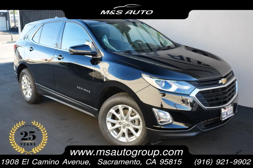 2020 Chevrolet Equinox LT photo 1