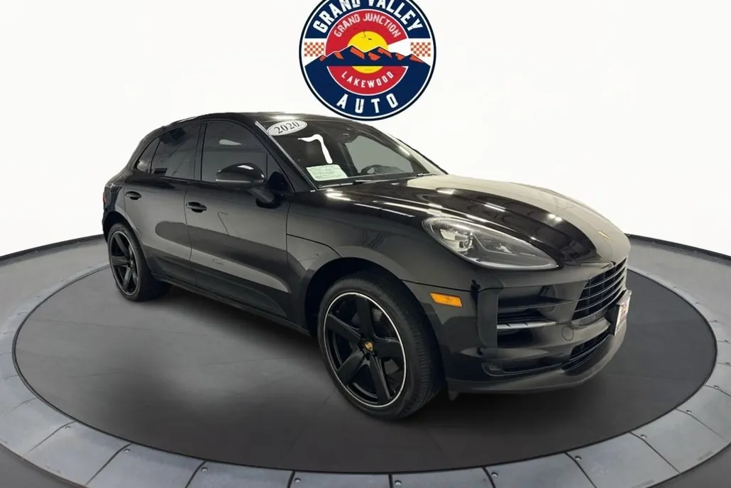 2020 Porsche Macan Base photo 1