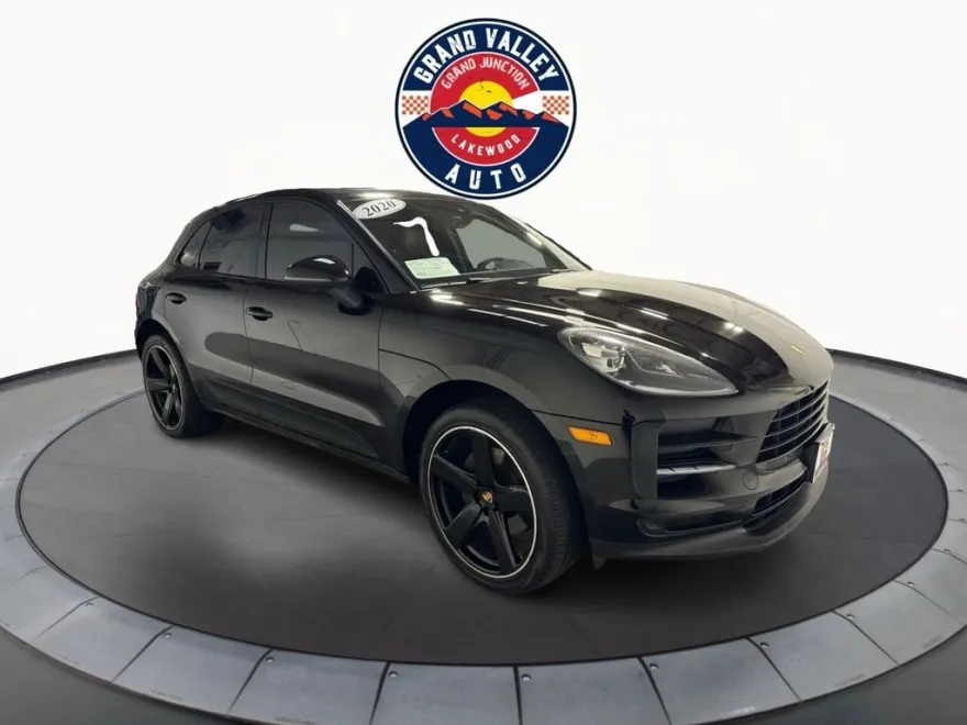 2020 Porsche Macan Base photo 1