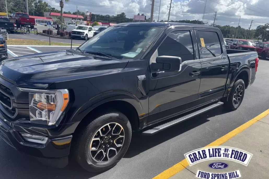 2022 Ford F-150 XLT photo 1