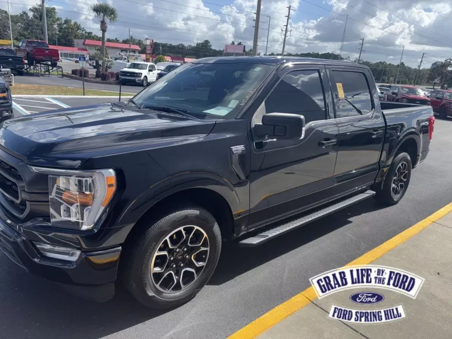 2022 Ford F-150 XLT photo 1
