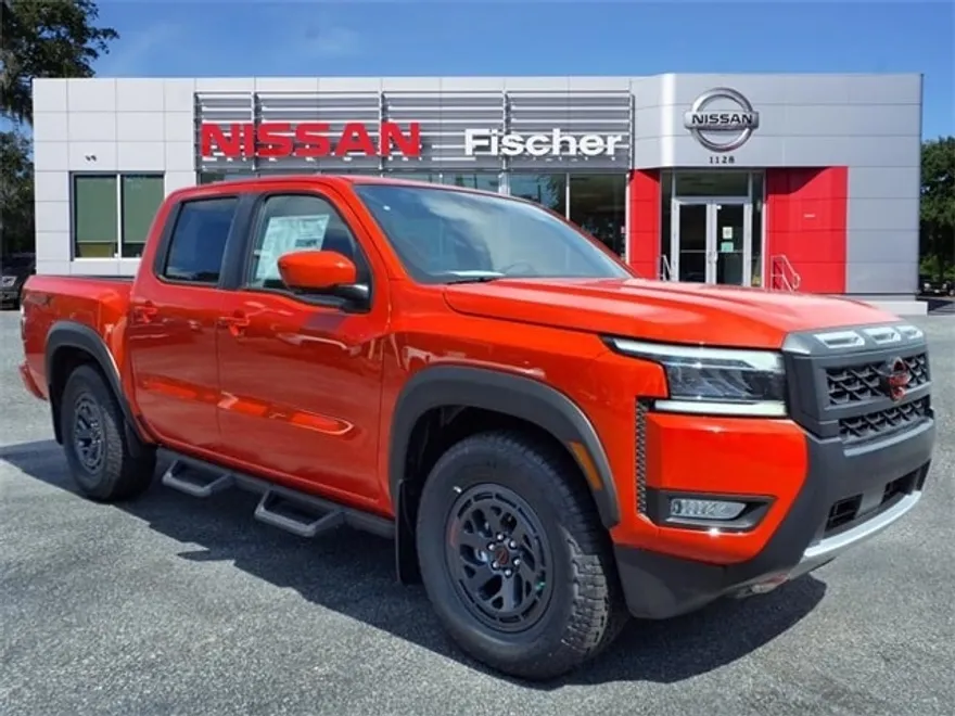 2025 Nissan Frontier Crew Cab PRO-X photo 1
