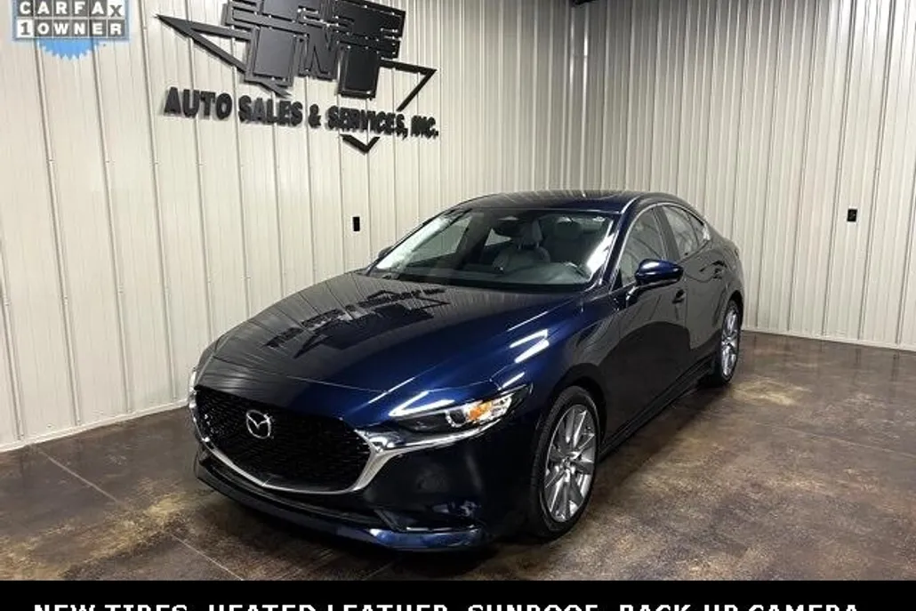2024 Mazda Mazda3 2.5 s Preferred photo 1
