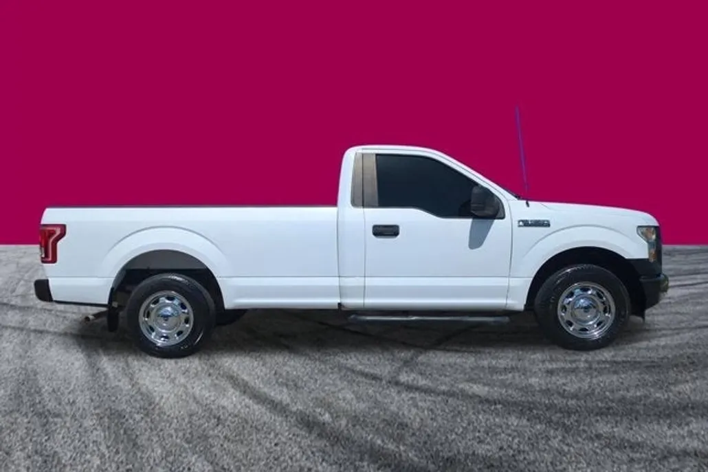 2017 Ford F-150 XL photo 1