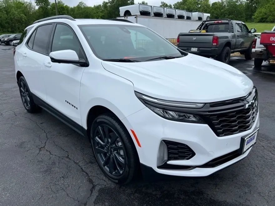 2024 Chevrolet Equinox RS photo 1