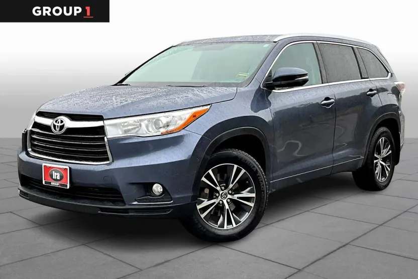 2016 Toyota Highlander XLE photo 1