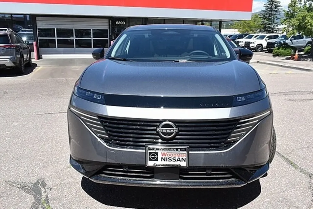 2025 Nissan Murano Platinum photo 1