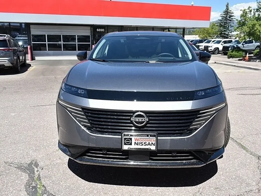 2025 Nissan Murano Platinum photo 1