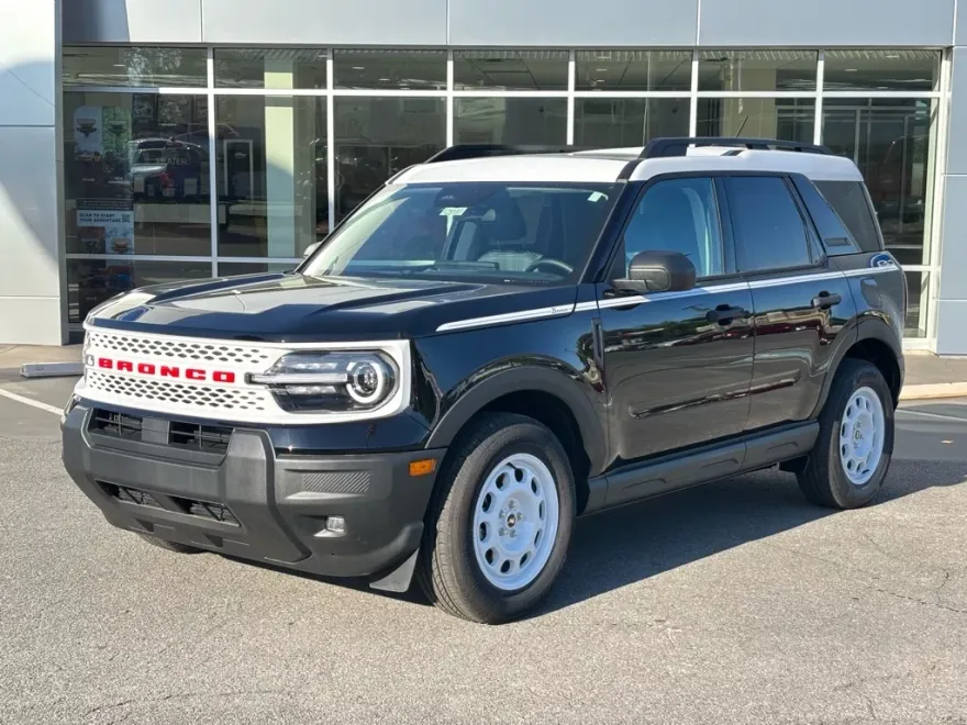 2025 Ford Bronco Sport Heritage photo 1