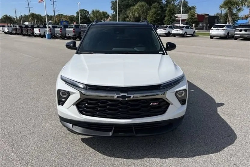 2026 Chevrolet Trailblazer RS photo 1