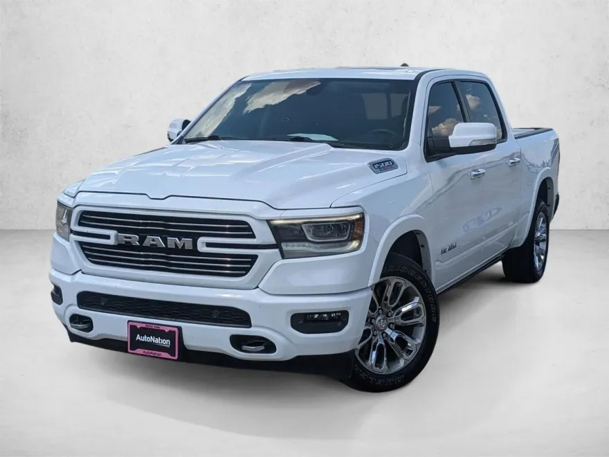 2022 Ram 1500 Laramie photo 1