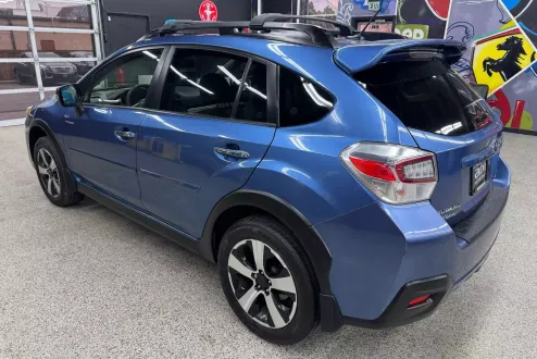 2014 Subaru Crosstrek Hybrid Touring photo 3