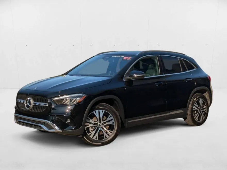 2025 Mercedes Benz GLA 250 photo 1