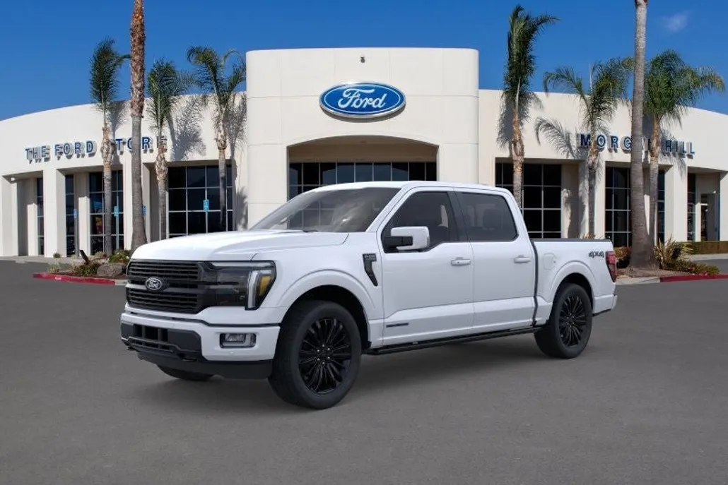 2025 Ford F-150 Platinum photo 1