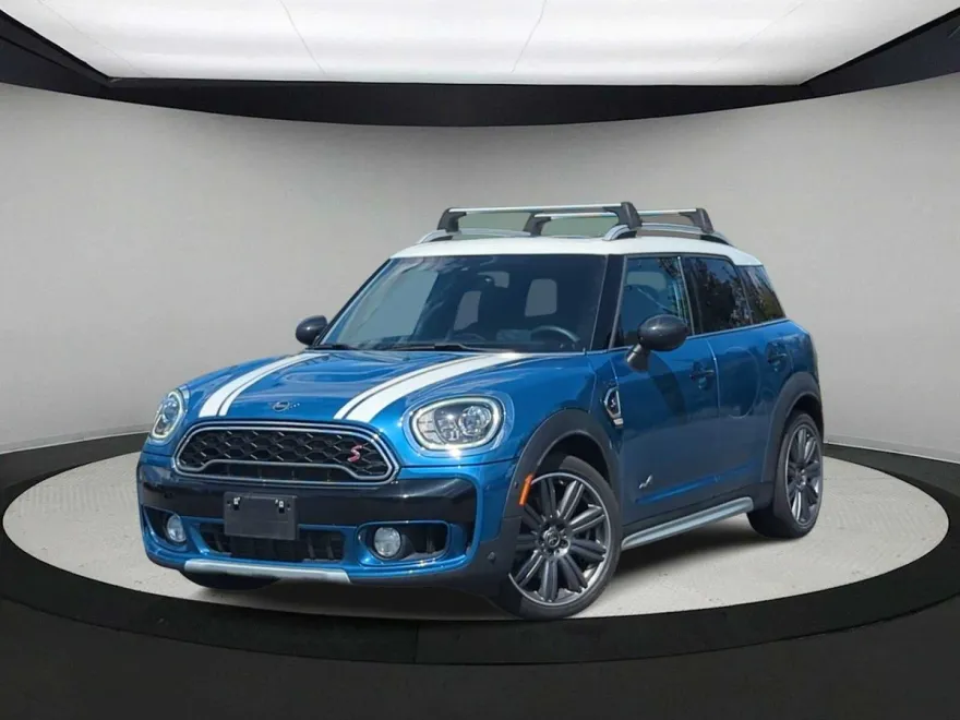 2019 Mini Countryman ALL4 Iconic S photo 1
