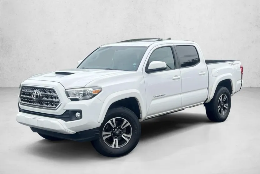 2016 Toyota Tacoma TRD Sport V6 photo 1