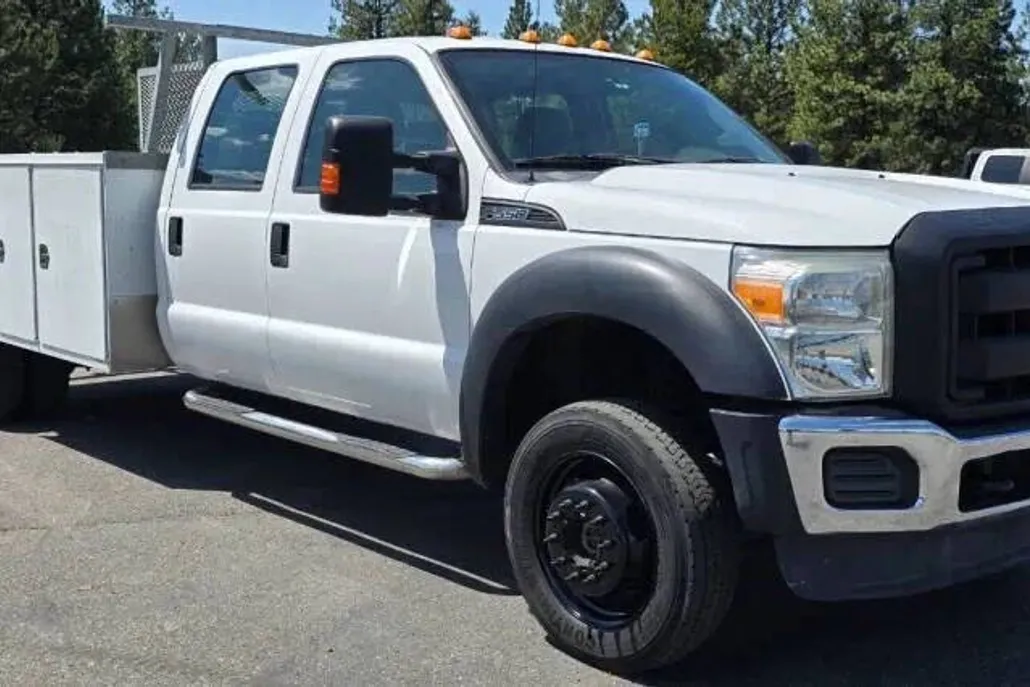 2016 Ford F-550 photo 1
