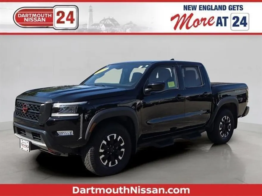 2023 Nissan Frontier PRO-4X photo 1
