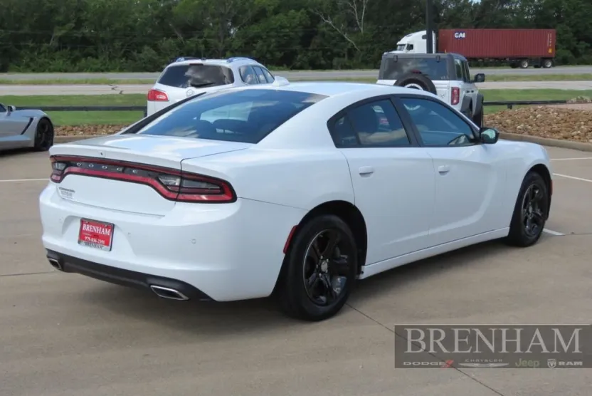 2023 Dodge Charger SXT photo 1