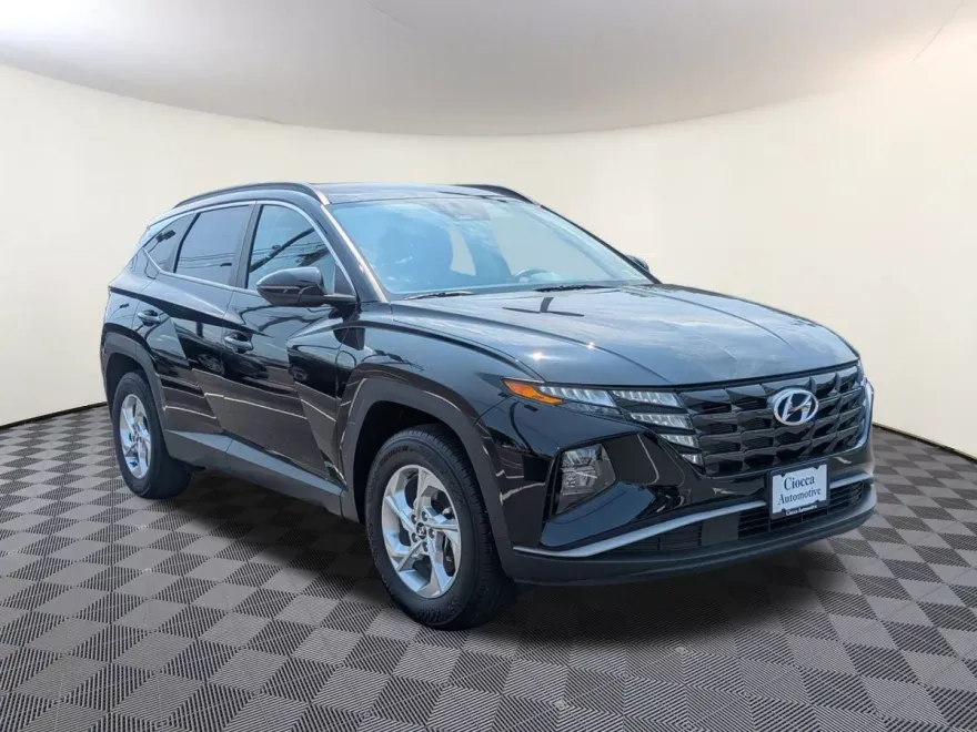 2022 Hyundai Tucson SEL photo 1