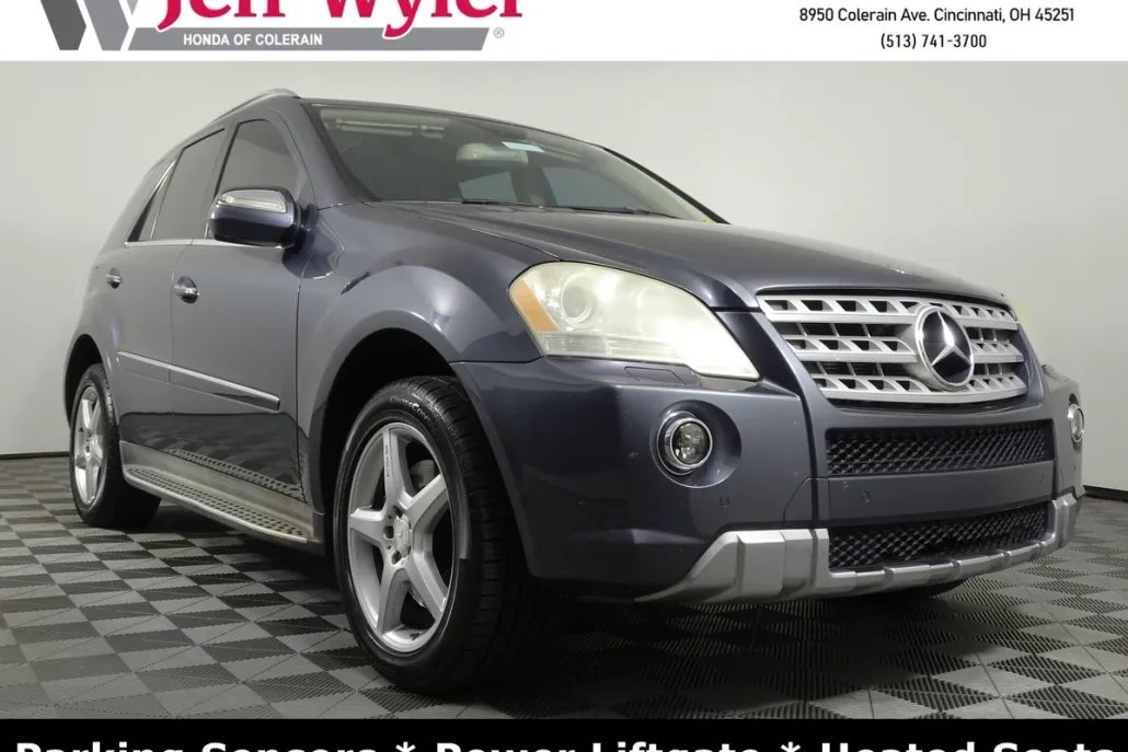2010 Mercedes Benz ML 4MATIC 550 photo 1