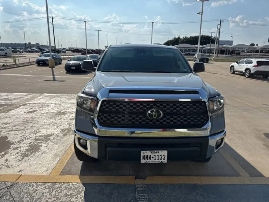 2021 Toyota Tundra SR5 CrewMax photo 1