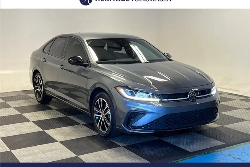 2025 Volkswagen Jetta 1.5T Sport photo 1