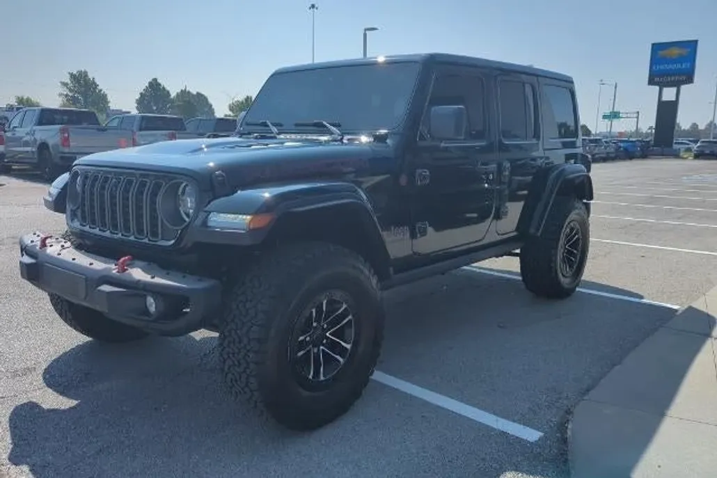 2025 Jeep Wrangler Rubicon X photo 1
